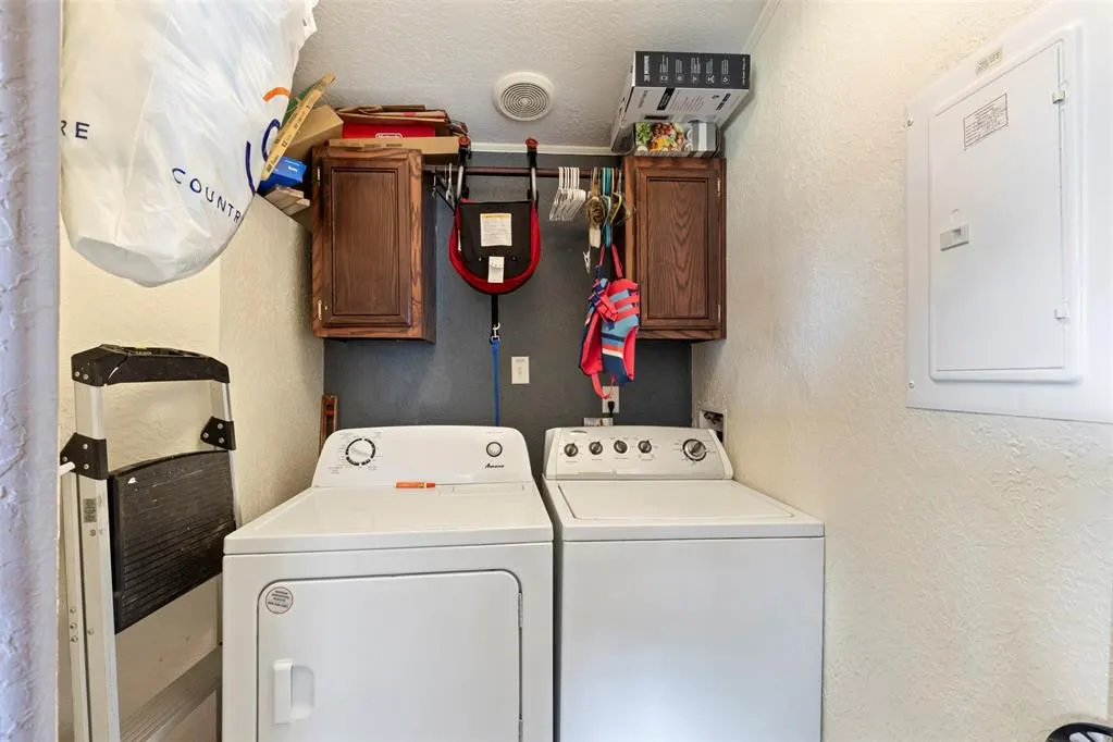 Photo 23 — 207 W Grand Street, Union City, OK 73090