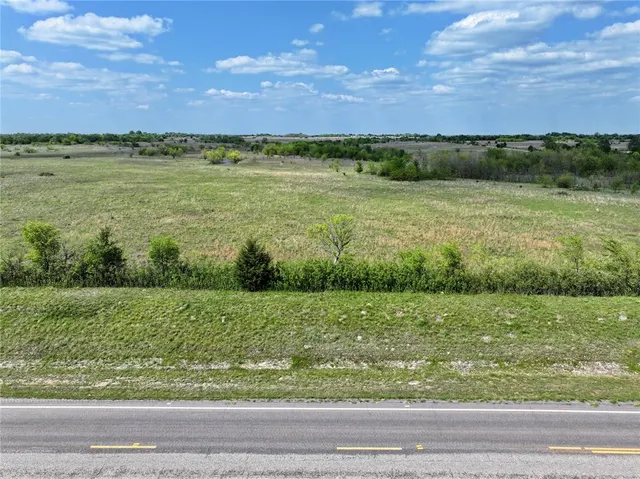 Front exterior — 18674 E 22 Highway, Caddo, OK 74729