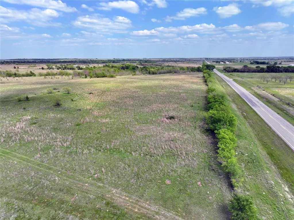 Photo 3 — 18674 E 22 Highway, Caddo, OK 74729
