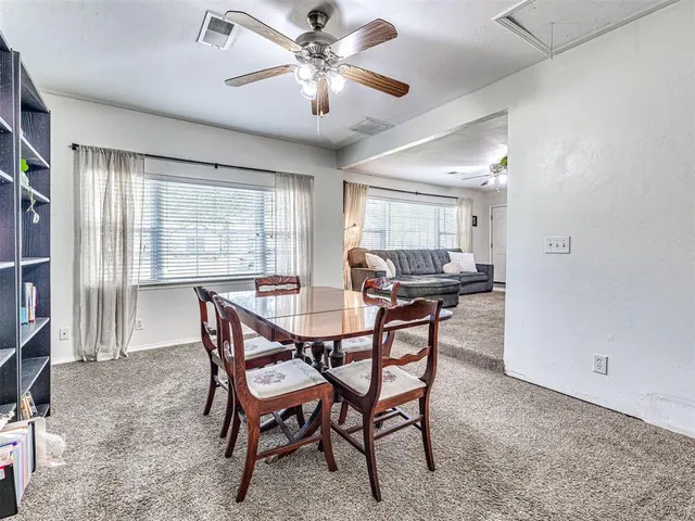 Photo 5 — 2920 Somerset Place, Oklahoma City, OK 73116