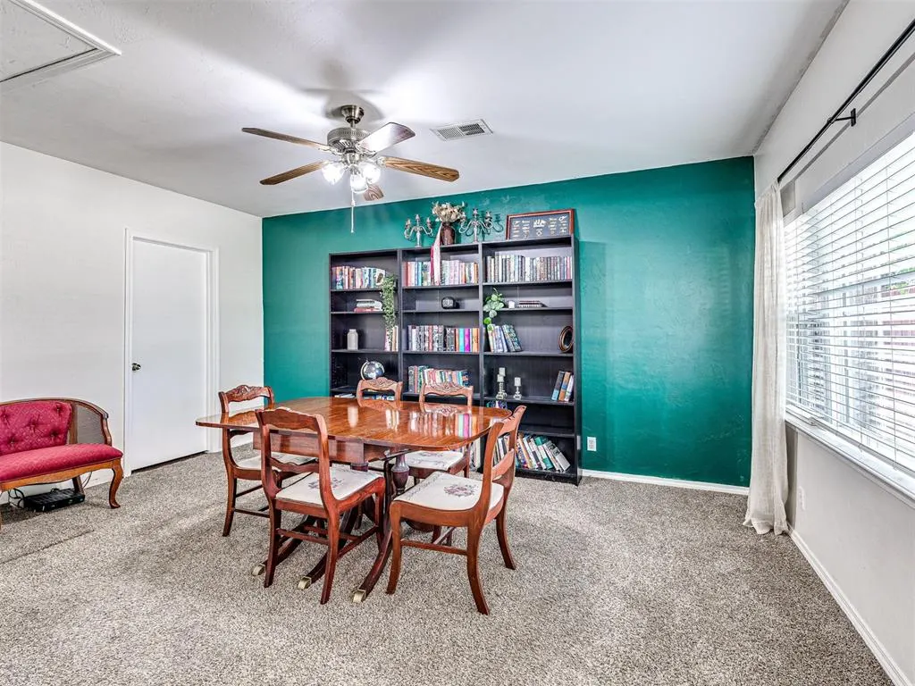 Photo 11 — 2920 Somerset Place, Oklahoma City, OK 73116