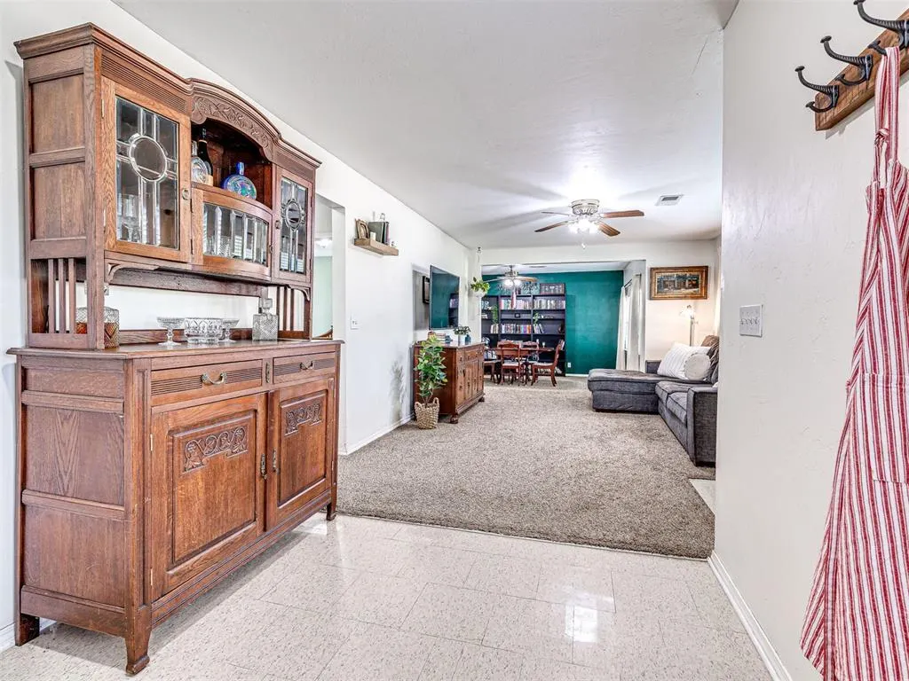 Photo 26 — 2920 Somerset Place, Oklahoma City, OK 73116