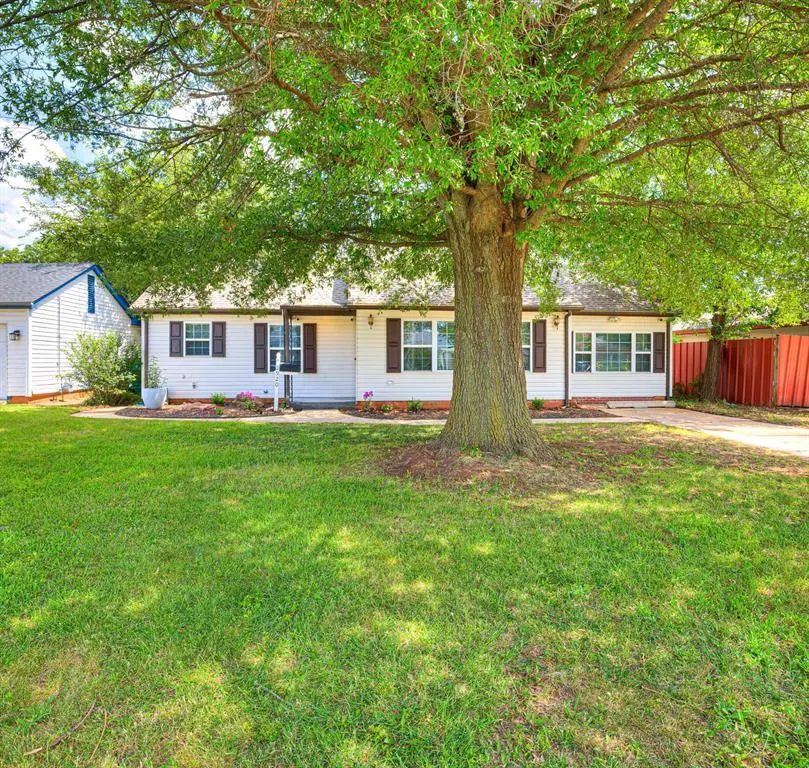 Photo 35 — 2920 Somerset Place, Oklahoma City, OK 73116