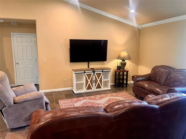 Photo 2 — 9117 S Dobbs Road, Newalla, OK 74857