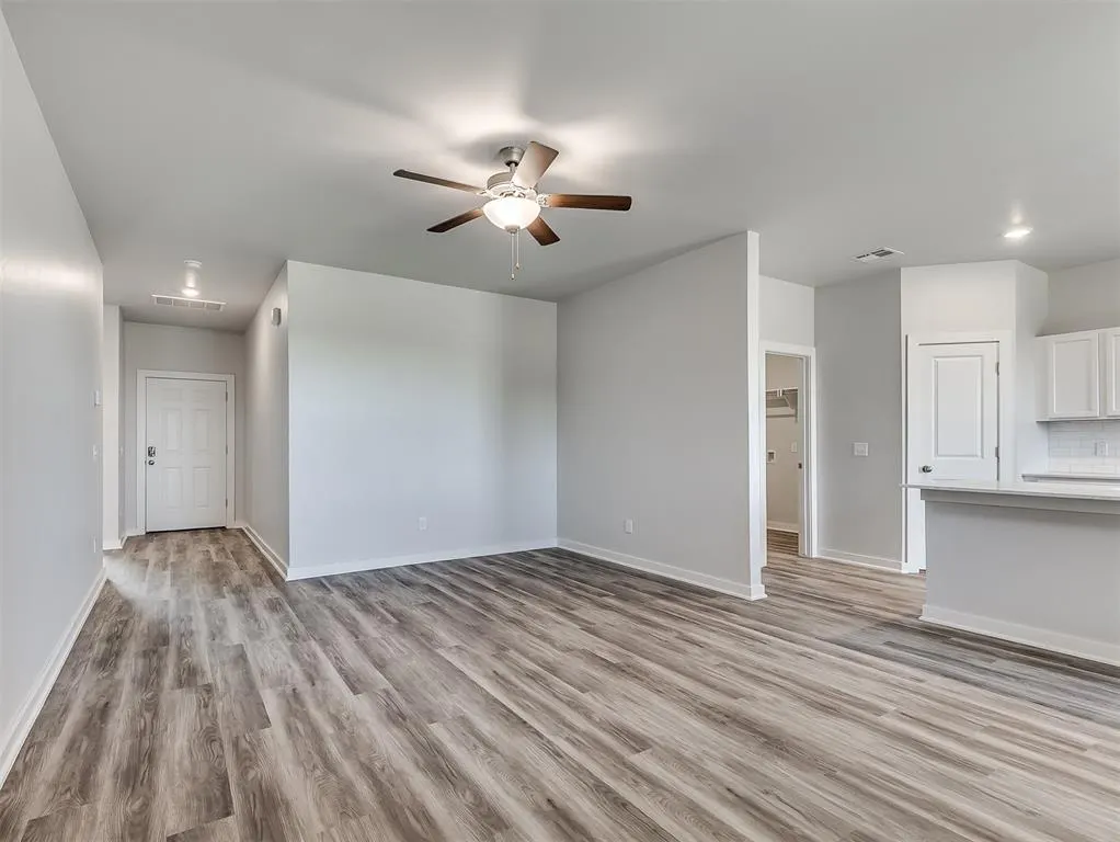 Photo 10 — 3531 Manning Farms Boulevard, El Reno, OK 73036