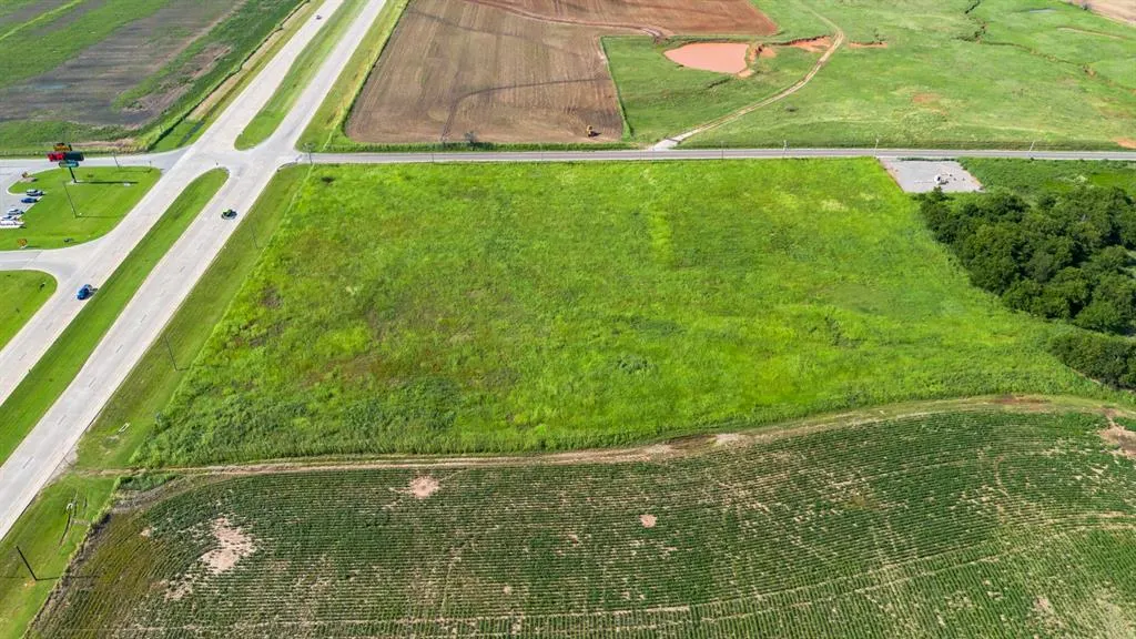 Photo 11 — 5800 N 81 Highway, Union City, OK 73099