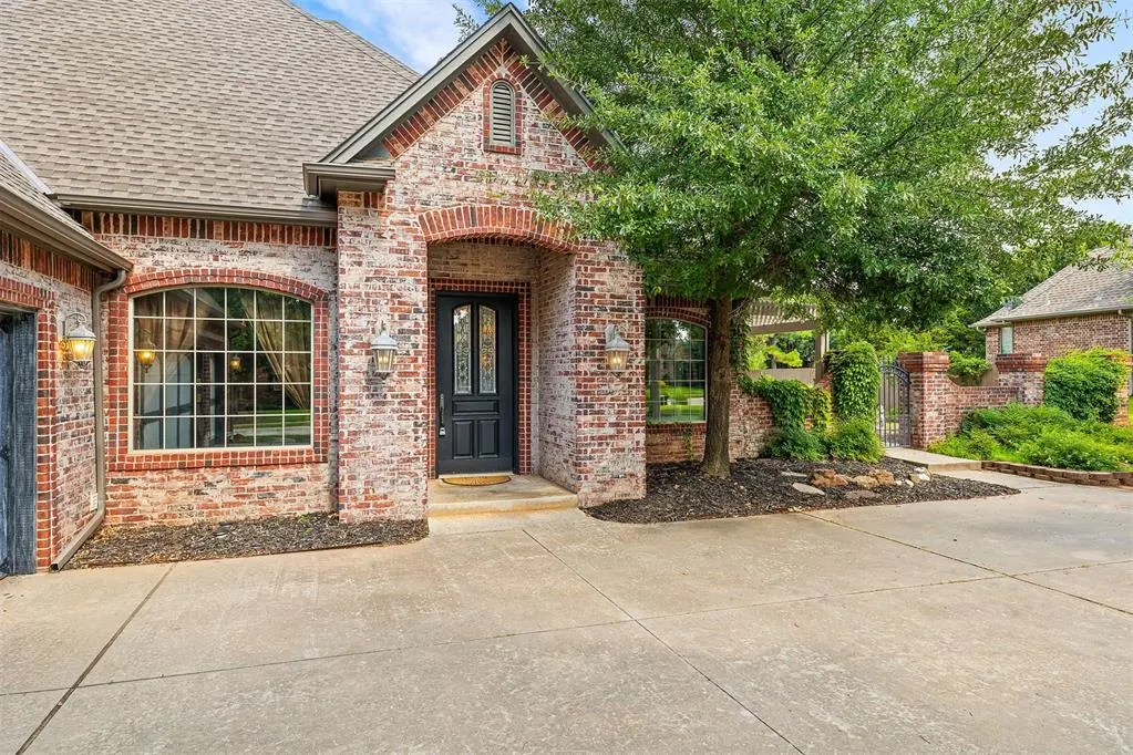 Photo 3 — 3006 Meriweather Road, Edmond, OK 73003