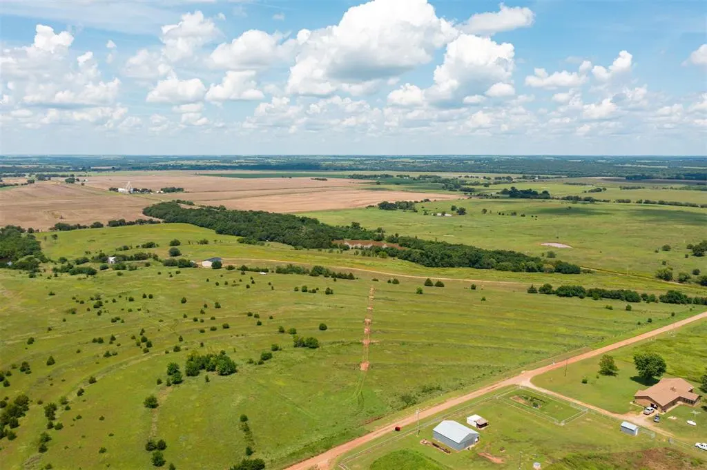 Photo 7 — 8450 E County Rd 72 Road, Coyle, OK 73027