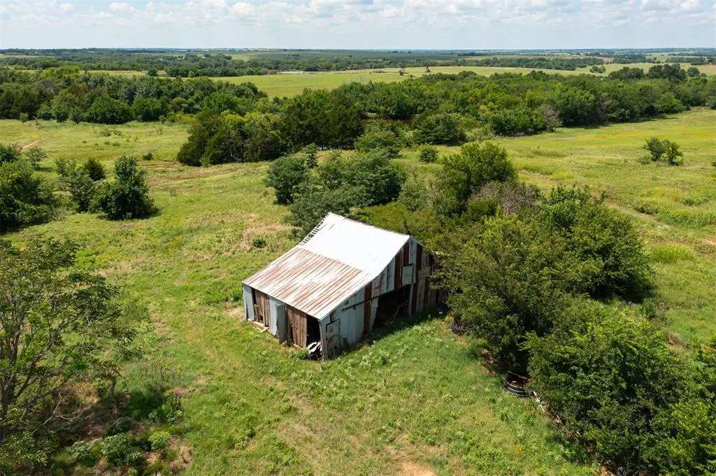 Photo 16 — 8450 E County Rd 72 Road, Coyle, OK 73027