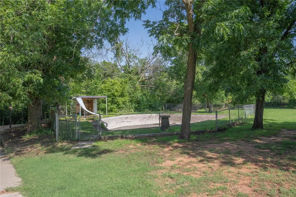 Photo 43 — 9501 N Bryant Avenue, Oklahoma City, OK 73131
