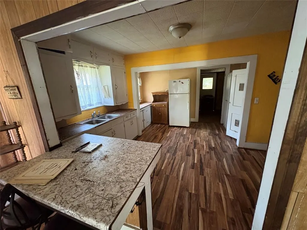 Photo 3 — 615 E Charles Avenue, Pauls Valley, OK 73075