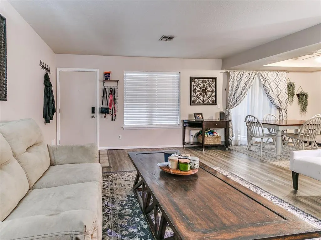 Front exterior — 14417 N Pennsylvania Avenue 17G, Oklahoma City, OK 73134