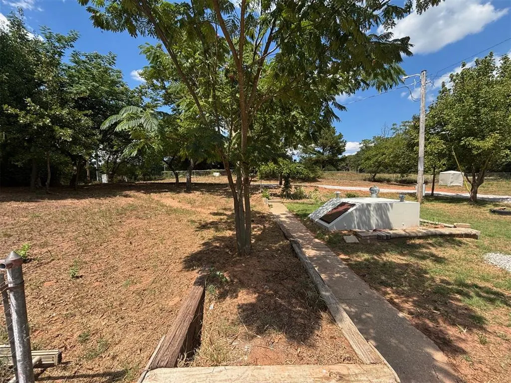 Photo 21 — 22493 Pink Lane, Tecumseh, OK 74873