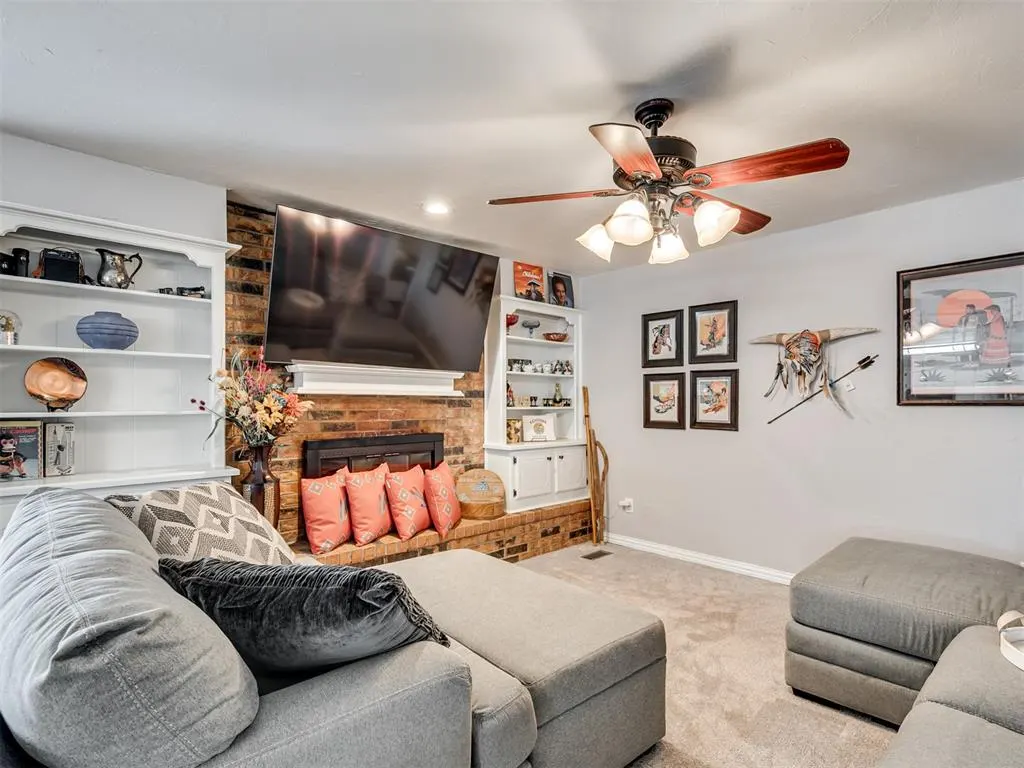 Photo 17 — 617 Hoehner Avenue, Okarche, OK 73762