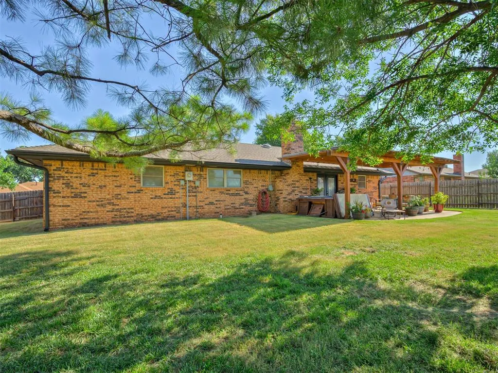 Photo 38 — 617 Hoehner Avenue, Okarche, OK 73762