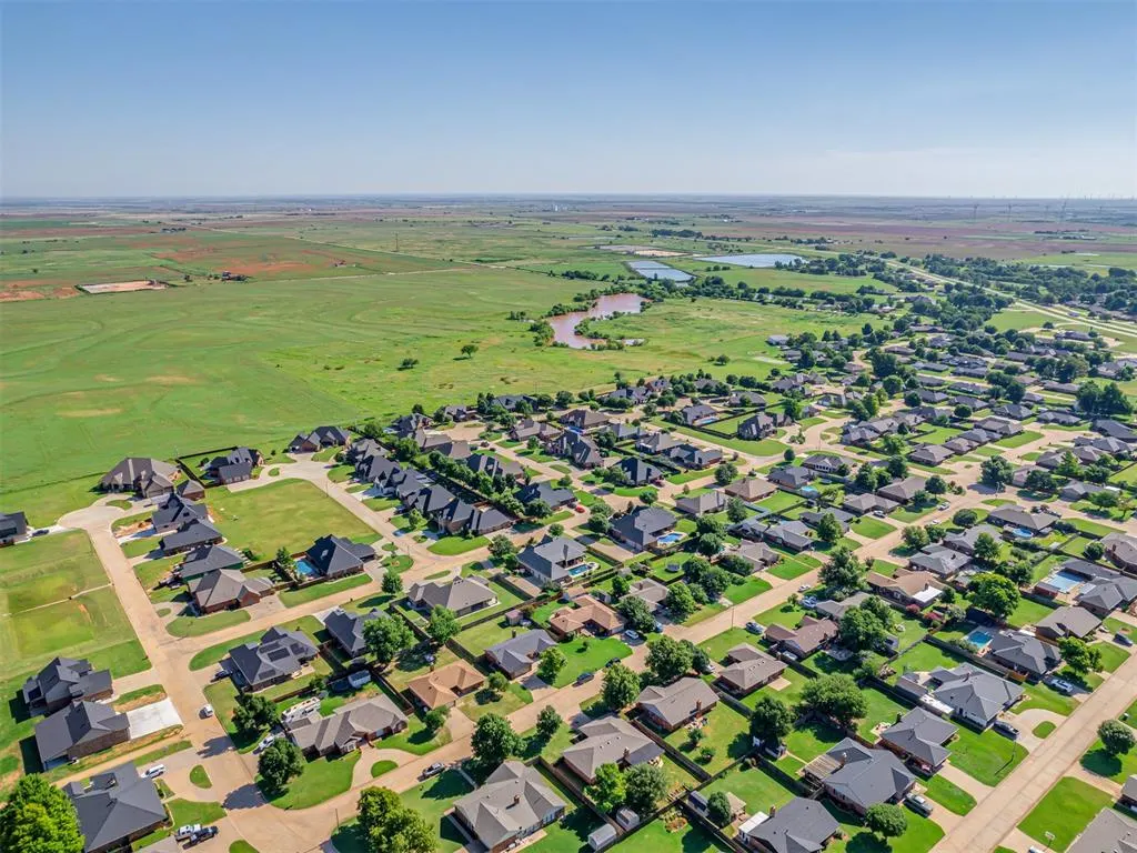 Photo 39 — 617 Hoehner Avenue, Okarche, OK 73762