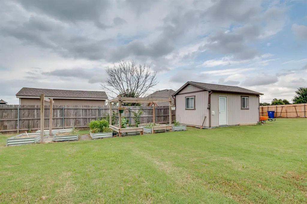 Photo 24 — 825 Silver Tree Drive, Choctaw, OK 73020
