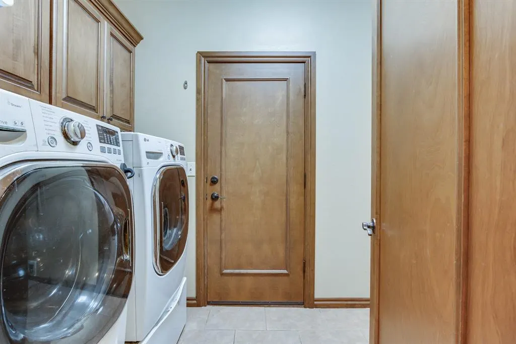 Photo 12 — 825 Silver Tree Drive, Choctaw, OK 73020