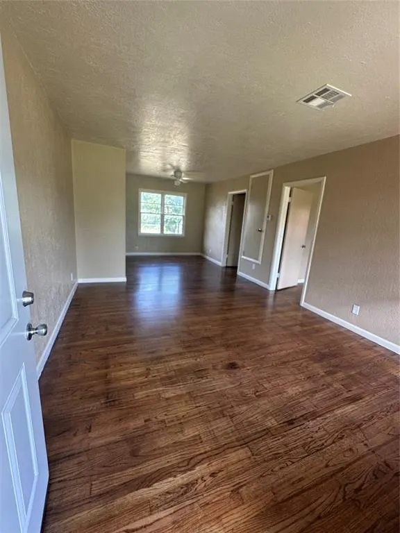 Photo 6 — 1017 E Loyadell Street, Altus, OK 73521