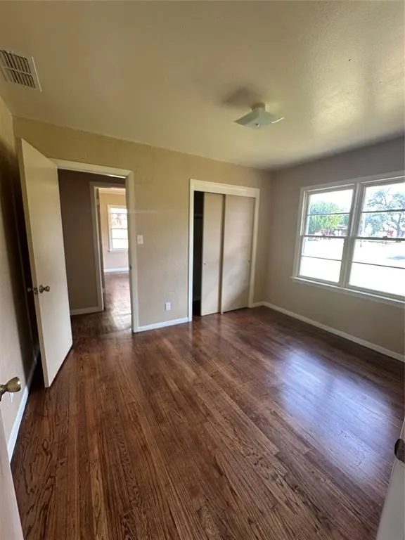 Photo 7 — 1017 E Loyadell Street, Altus, OK 73521