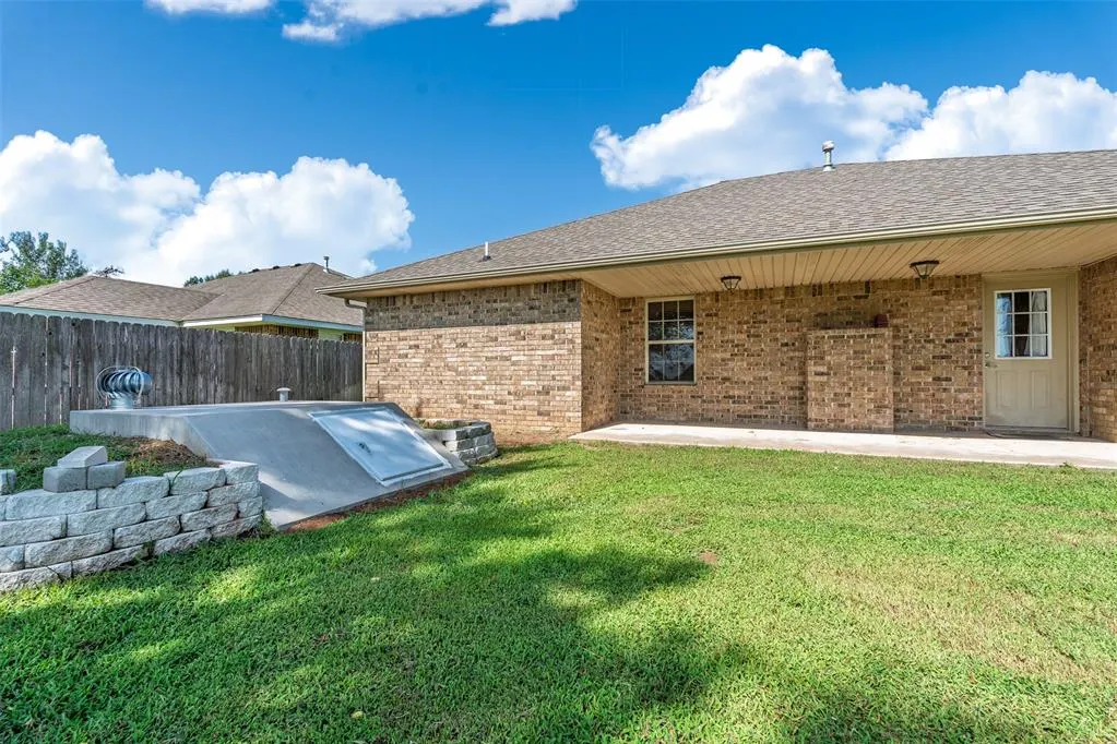 Photo 36 — 410 SE 7th Street, Lexington, OK 73051
