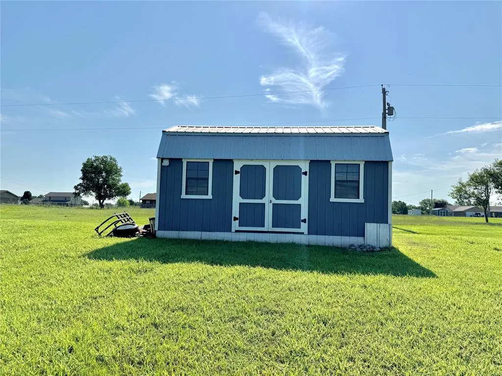 Photo 23 — 111 Clover Lane, Amber, OK 73004