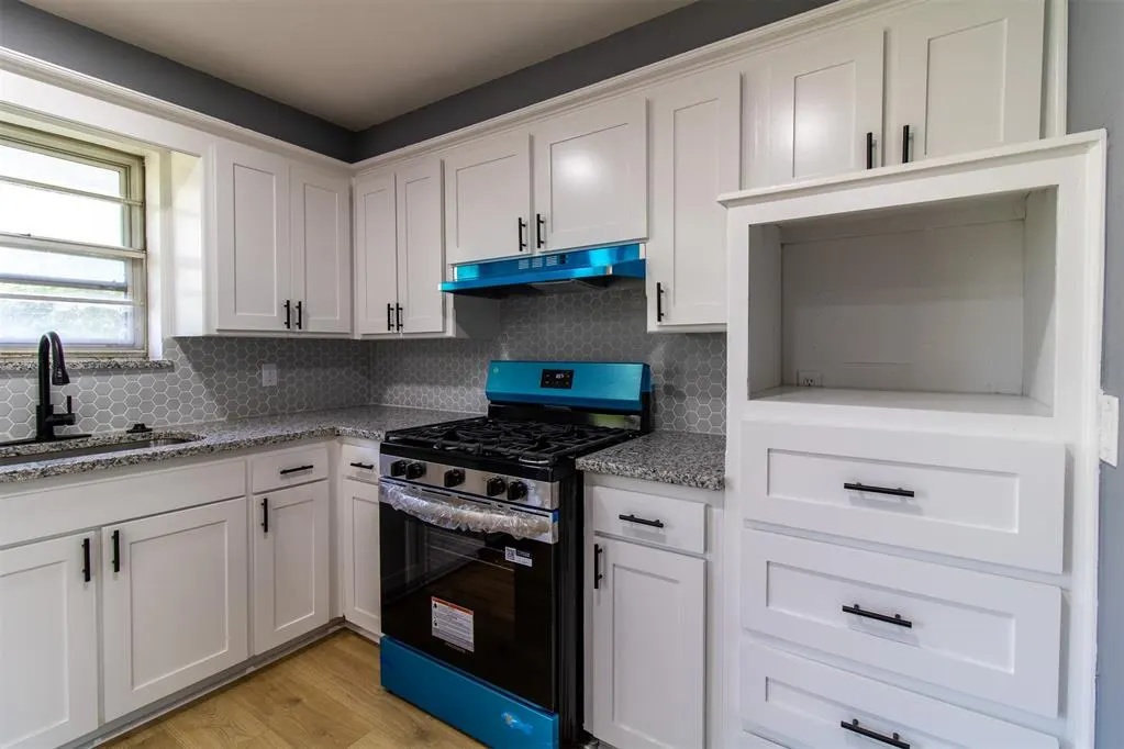 Photo 15 — 728 Musgrave Boulevard, Oklahoma City, OK 73114