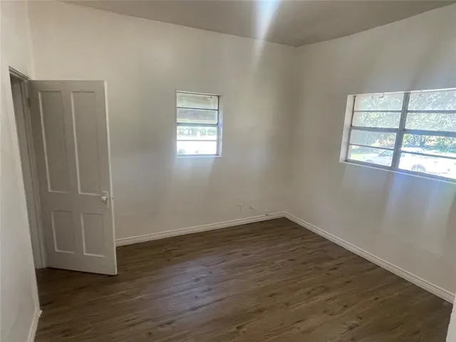 Photo 4 — 310 N 20th Street, Clinton, OK 73601