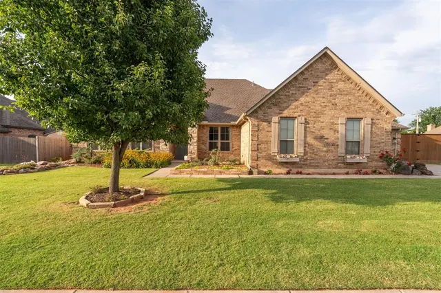 Photo 3 — 8708 SW 59th Terrace, Oklahoma City, OK 73179