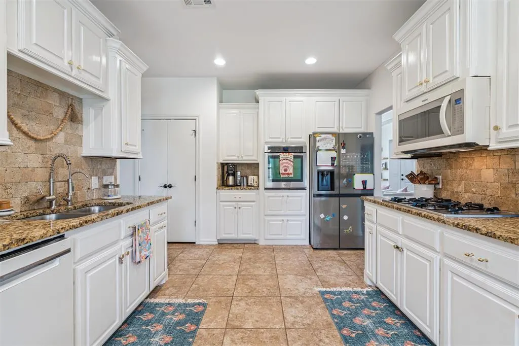 Photo 16 — 8708 SW 59th Terrace, Oklahoma City, OK 73179