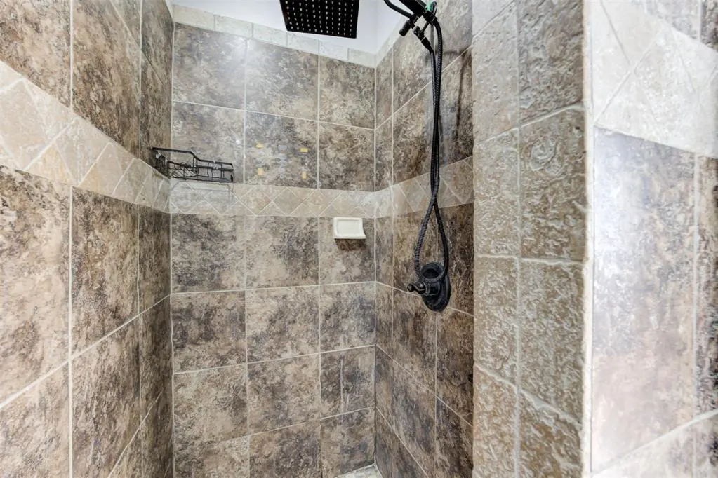 Photo 17 — 3001 Flint Court, Oklahoma City, OK 73165