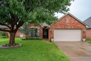 Sold home at 313 Coldbrook Circle