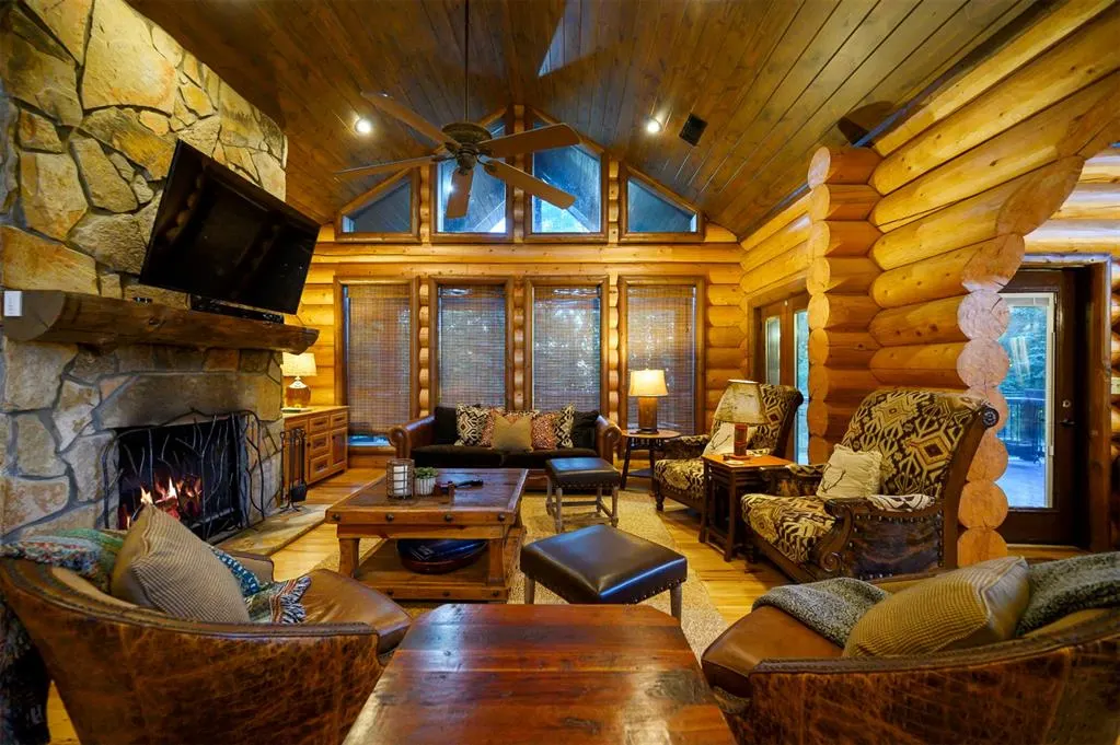 Photo 13 — 107 Lake Bluff Lane, Broken Bow, OK 74728