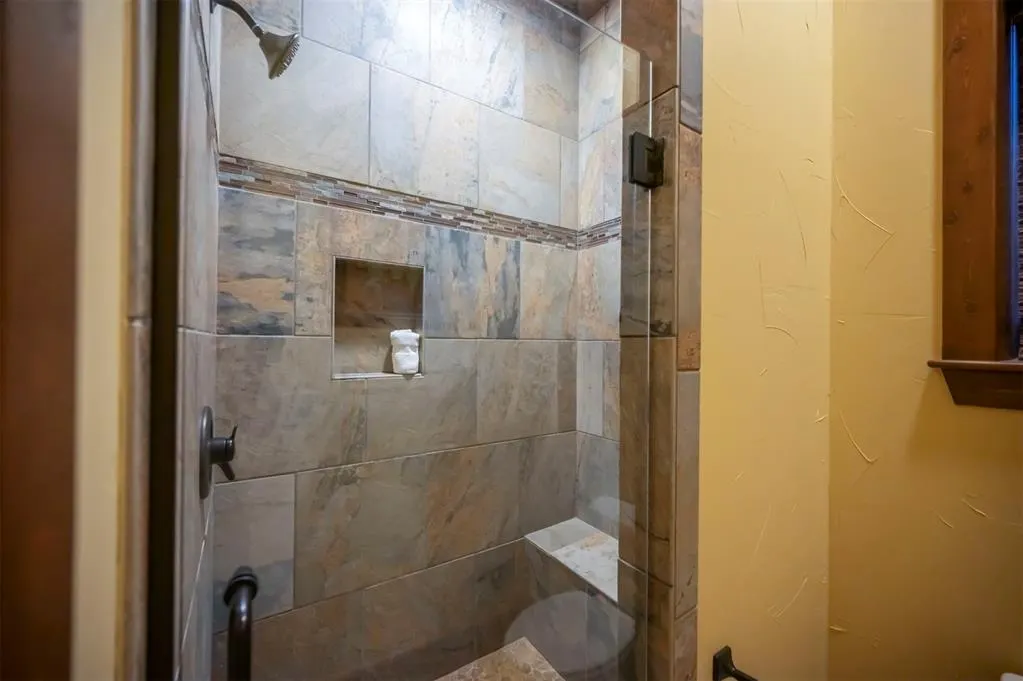 Photo 27 — 107 Lake Bluff Lane, Broken Bow, OK 74728