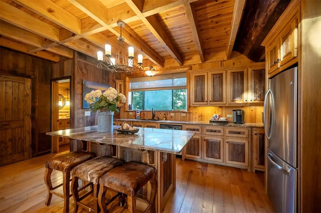 Photo 37 — 107 Lake Bluff Lane, Broken Bow, OK 74728