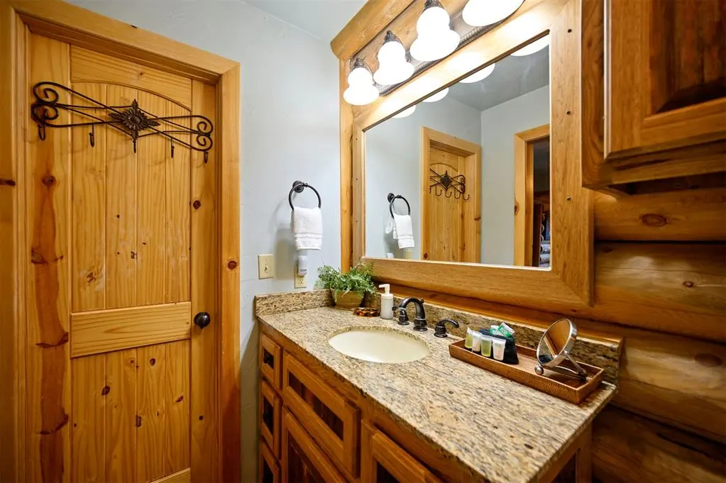 Photo 45 — 107 Lake Bluff Lane, Broken Bow, OK 74728