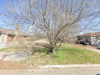 Sold home at 2405 NW 1st Street