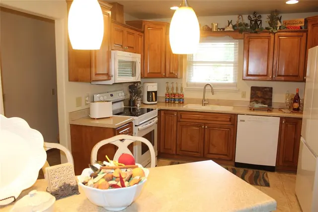 Photo 8 — 816 NW 21st Street, Guymon, OK 73942