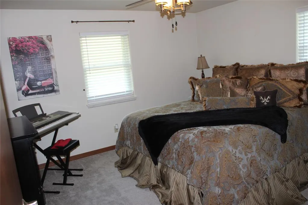 Photo 13 — 816 NW 21st Street, Guymon, OK 73942