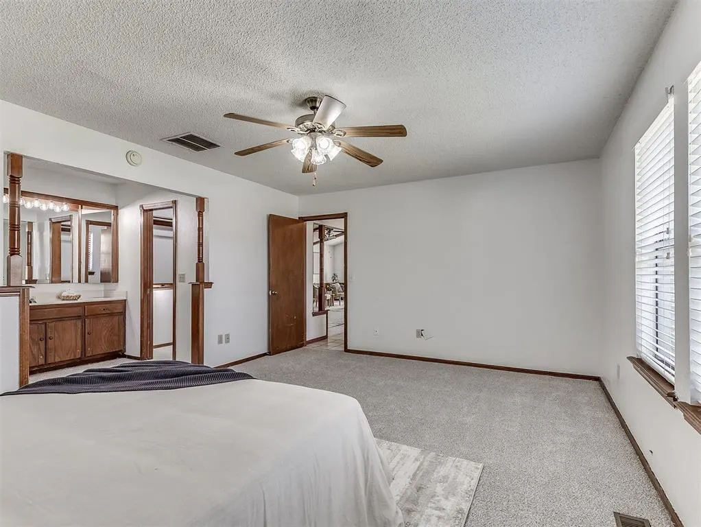 Photo 24 — 5420 Sudbury Lane, Oklahoma City, OK 73135