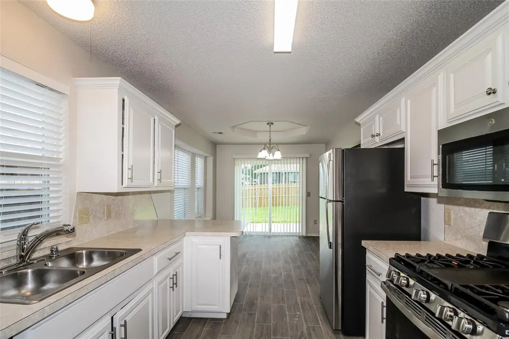 Photo 6 — 8808 NW 85th Place, Oklahoma City, OK 73132