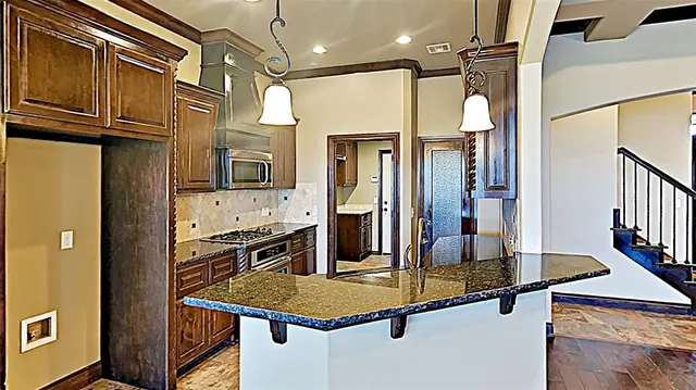 Photo 7 — 13604 Gentry Drive, Oklahoma City, OK 73142