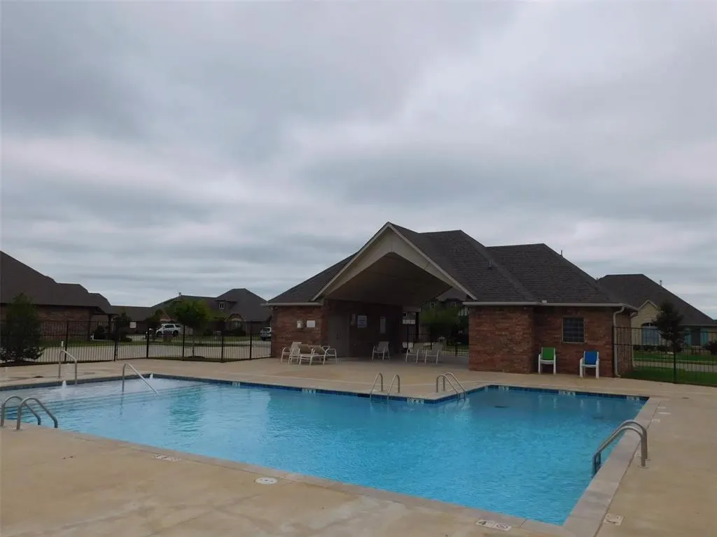 Photo 24 — 13604 Gentry Drive, Oklahoma City, OK 73142