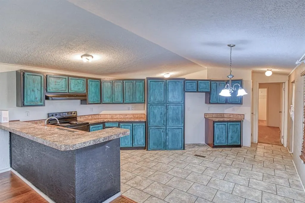 Photo 12 — 200 Chickasha Avenue, Amber, OK 73004