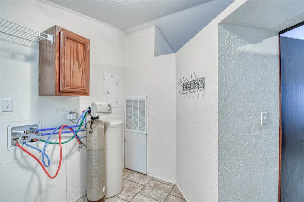 Photo 19 — 200 Chickasha Avenue, Amber, OK 73004