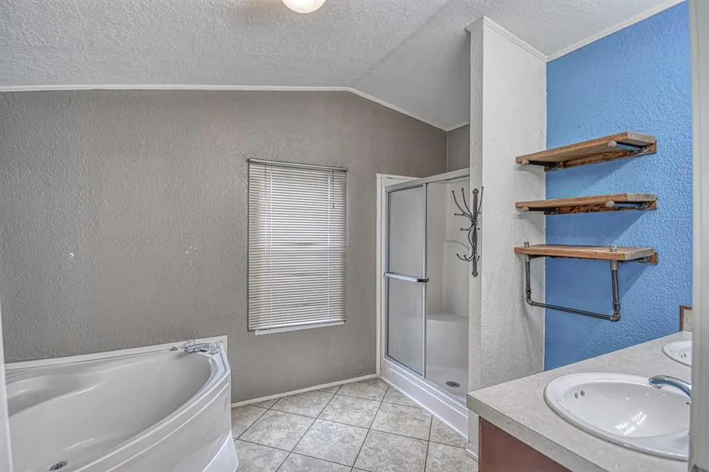 Photo 25 — 200 Chickasha Avenue, Amber, OK 73004