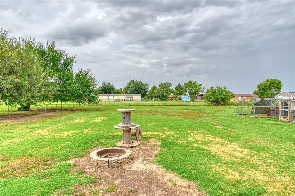Photo 44 — 200 Chickasha Avenue, Amber, OK 73004