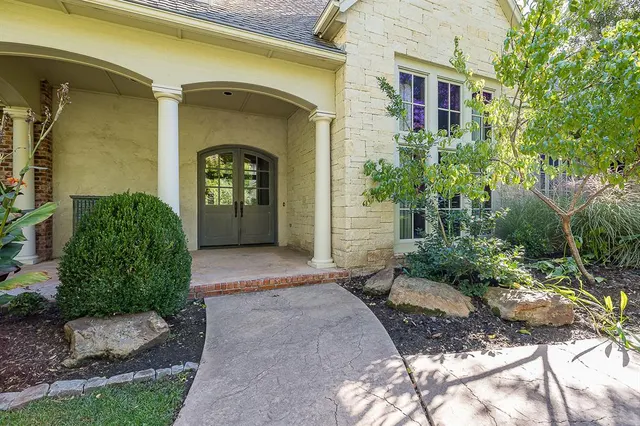 Photo 4 — 10250 Stone Gate Way, Arcadia, OK 73007