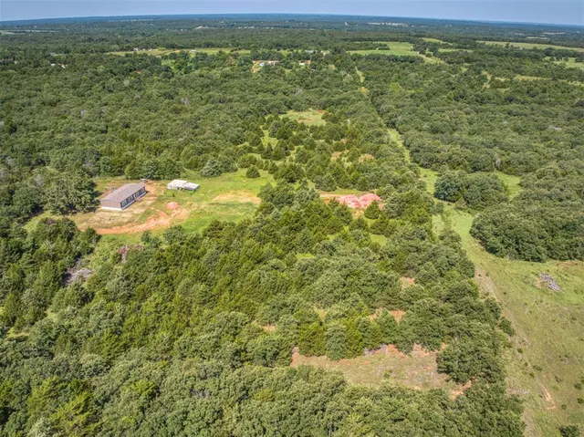 Photo 6 — 334358 E 980 Road, Wellston, OK 74881