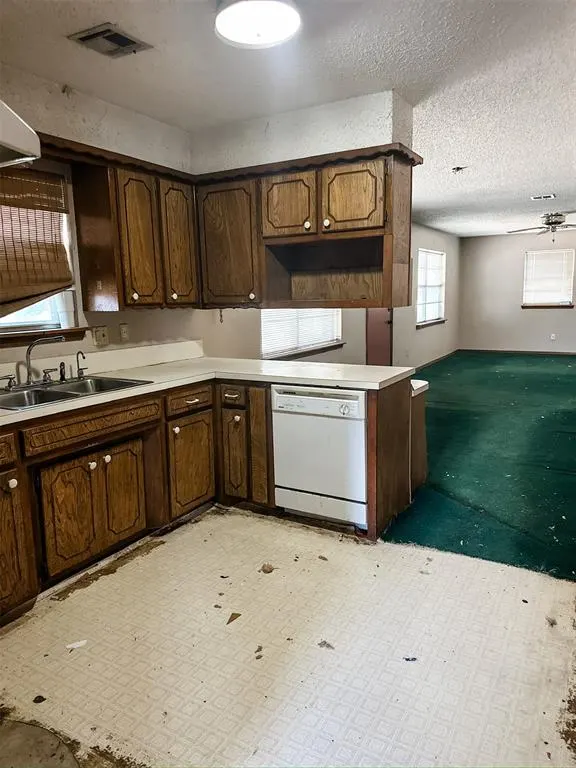 Photo 7 — Address unavailable, Anadarko, OK 73005